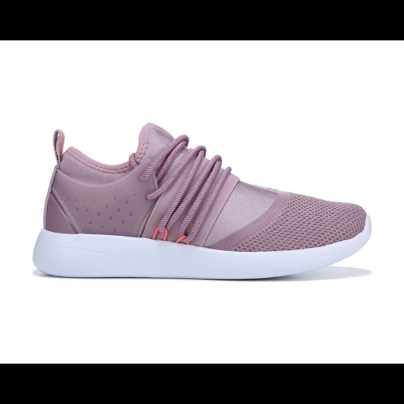 Pismo Neoprene Performance Sneaker - Picture 3 of 5